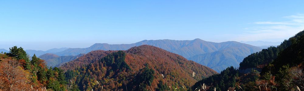 三方岩展望台から見た富山県側の山々パノラマ写真
