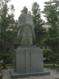 藤井秀直公の銅像
