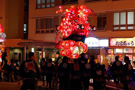 2010年 辰巳町の中行燈