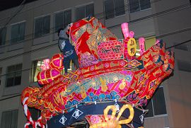 2009年 辰巳町大行燈の山車