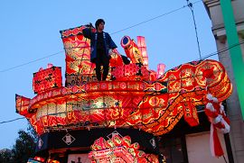 2010年 辰巳町大行燈の山車